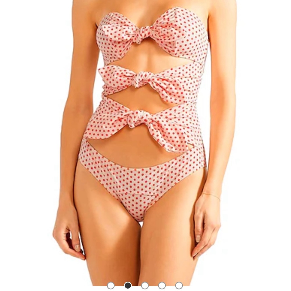 Lisa Marie Fernandez swimsuit